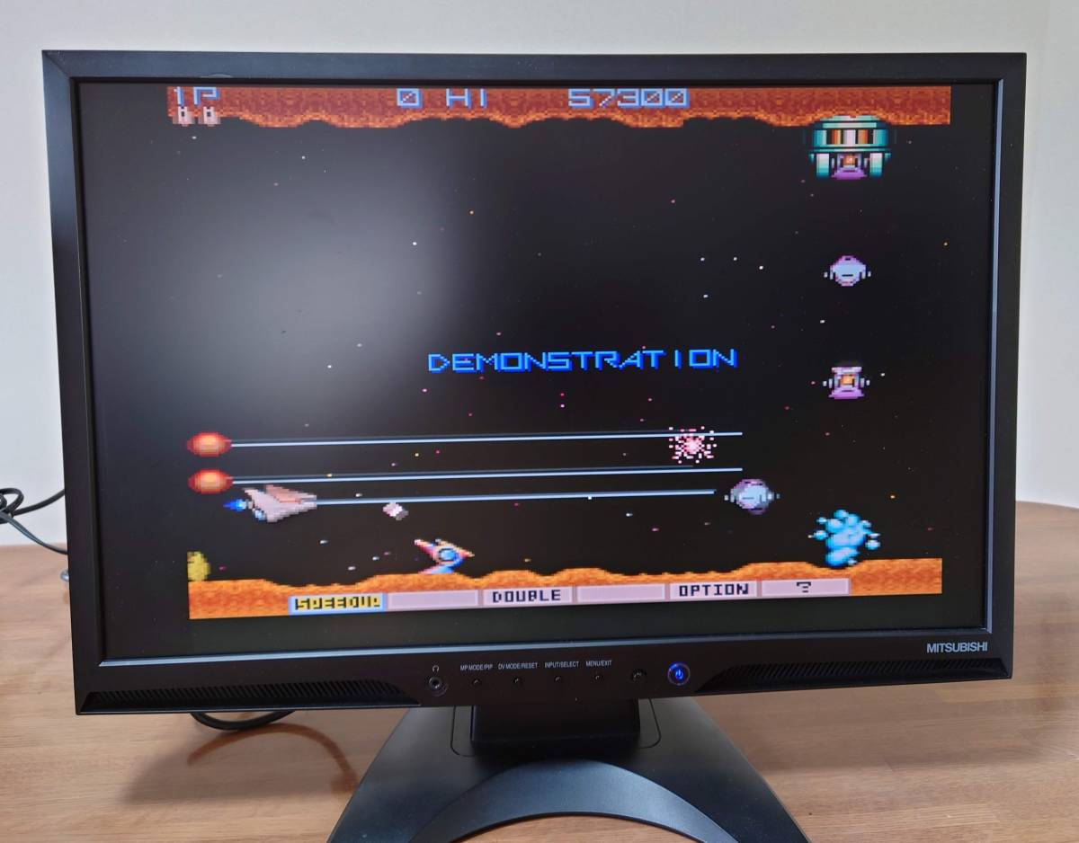 液晶モニター 17インチ 4:3 x68000の31khzとPC8800対応 Yahoo!オークション - MITSUBISHI 22型液晶モニター X68000に