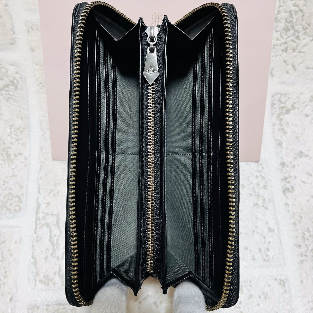美品 正規品 ヴィヴィアンウエストウッド 長財布 ロングウォレット