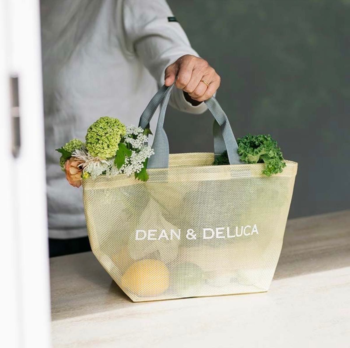 DEAN & DELUCA　ディーンアンドデルーカ　メッシュトートバッグ　シトラスイエローＳサイズ　