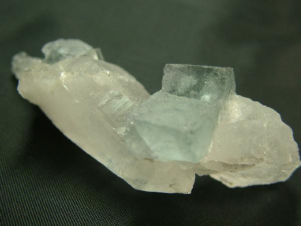 *水晶＋蛍石（フロライト）・Ｆ_画像3