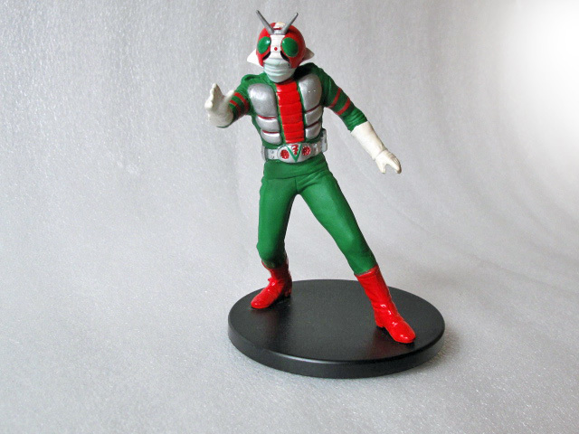ヤフオク! - 非売品 仮面ライダー V3 フィギュア ファイティングポ...