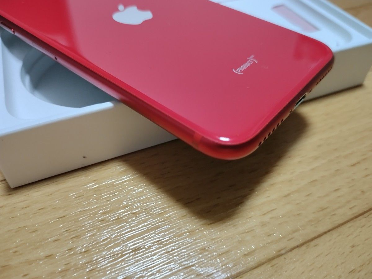 Apple iPhone SE 第2世代 SE2 GB PRODUCTRED SIMフリー docomo
