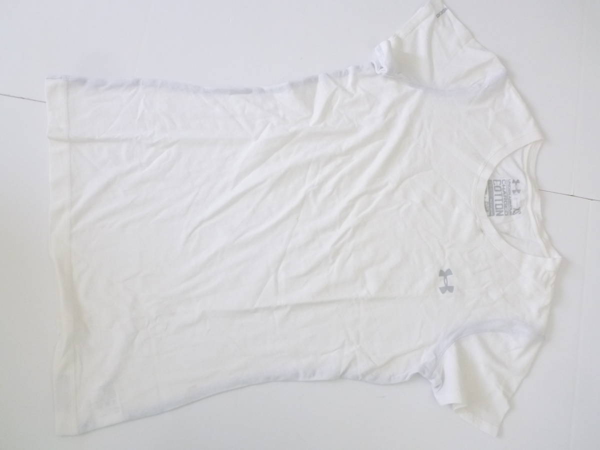 未使用　アンダーアーマー　白　半袖Tシャツ　S相当　レディース　スポーツウェア_画像1