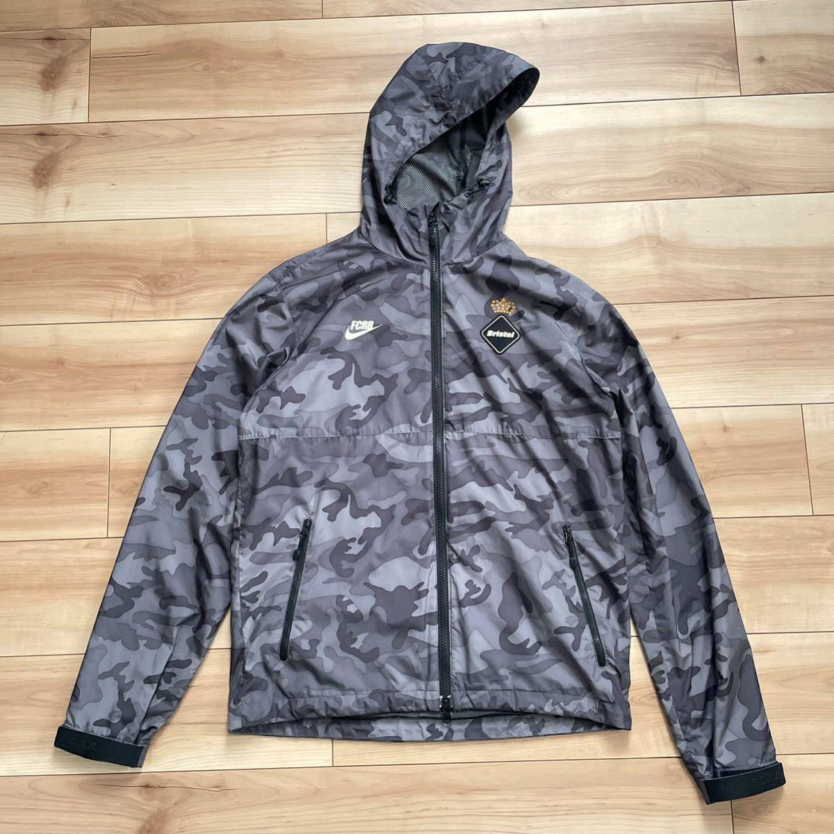 高品質】 ブリストル FCRB S 黒 JACKET TRAINING CAMOUFLAGE NIKE