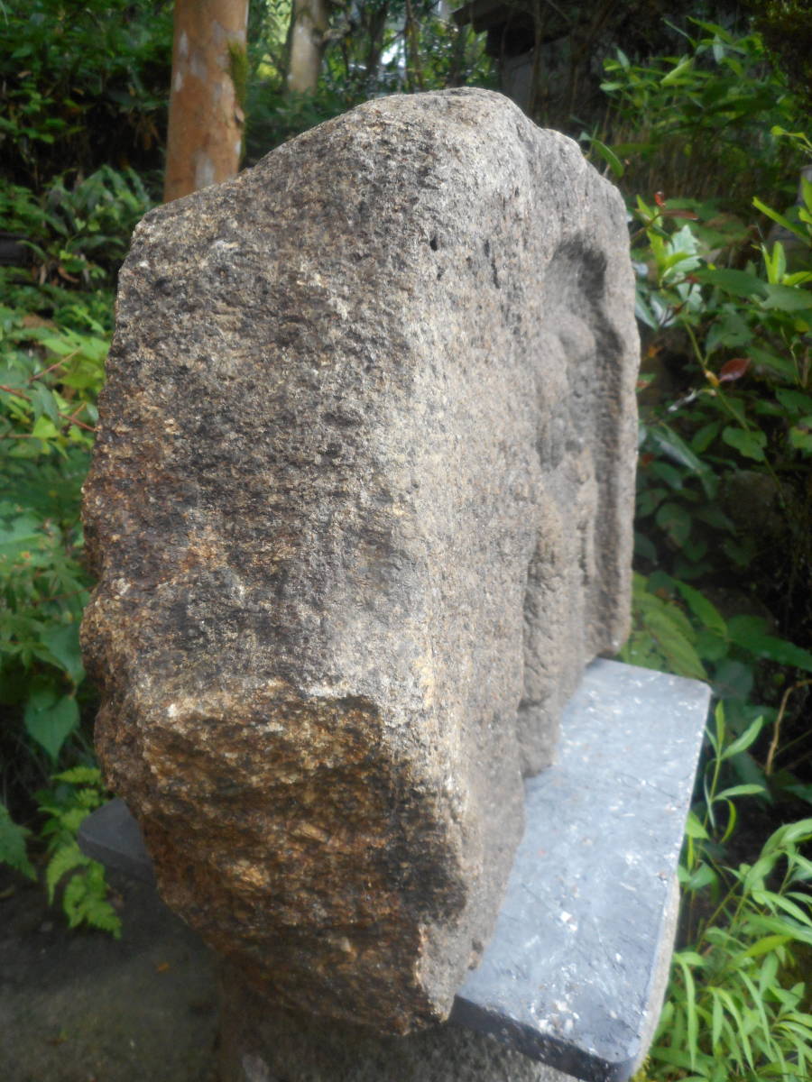 石仏ずっしりと重いです 道祖神長野産 昭和初期頃 重さ５４㎏ 高さ