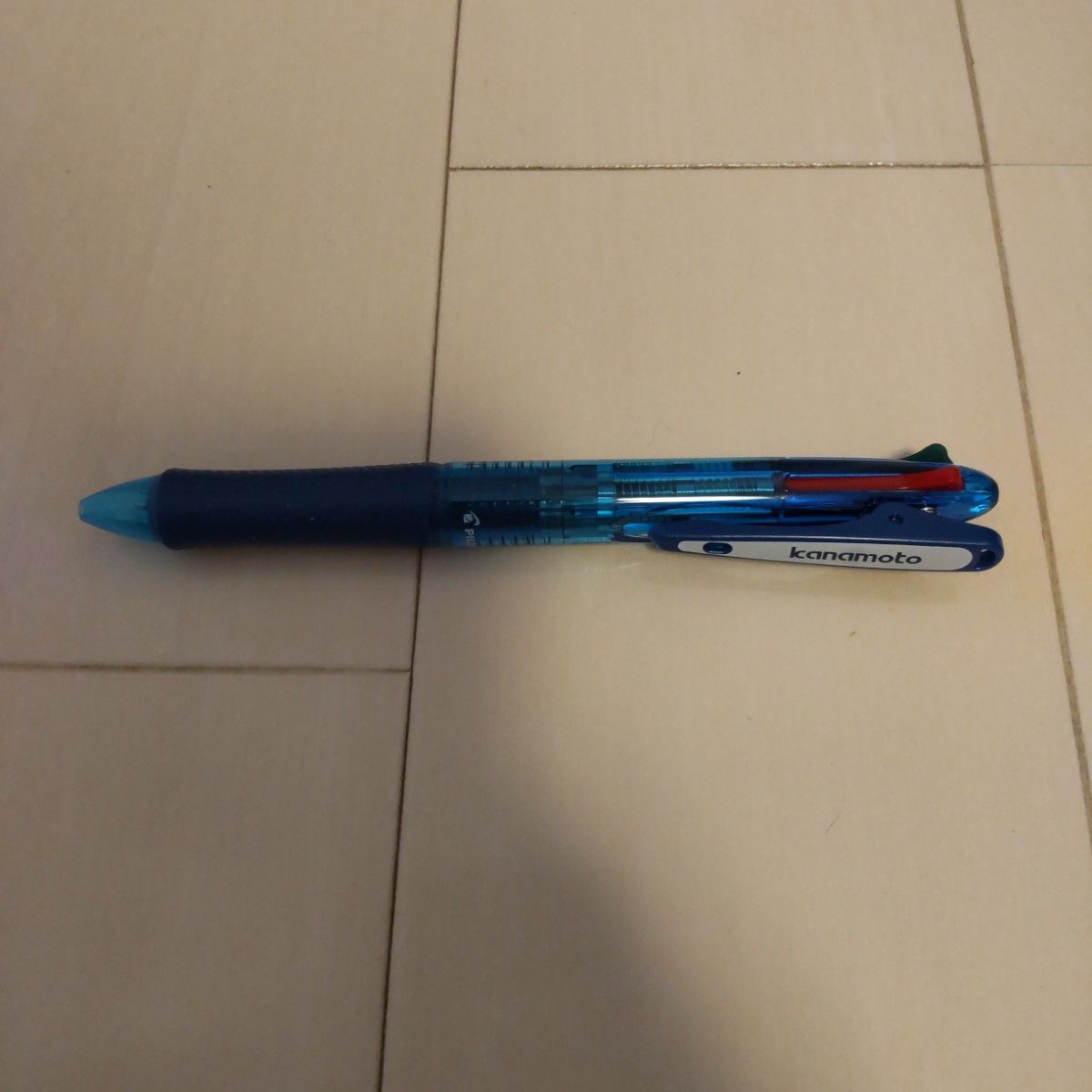 ボールペン ノベルティ PILOT 株式会社カナモト 4色ボールペン 企業限定品 ノベルティ 非売品 