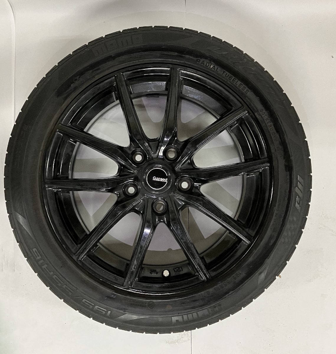 ♪送料込♪ホットスタッフ G-SPEED 1665J+48 114.3/5H　MOMOOUTRUN M3 195/55Ｒ16 2017年製 タイヤ/ホイール4本セット　『中古品』_画像3