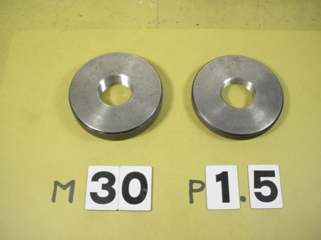 M30*1.5 GR2-WR2 使用感有中古品 ミリサイズ ネジゲージ リング M30*1.5 GR2-WR2 使用感有中古品 ミリサイズ ネジゲージ リング