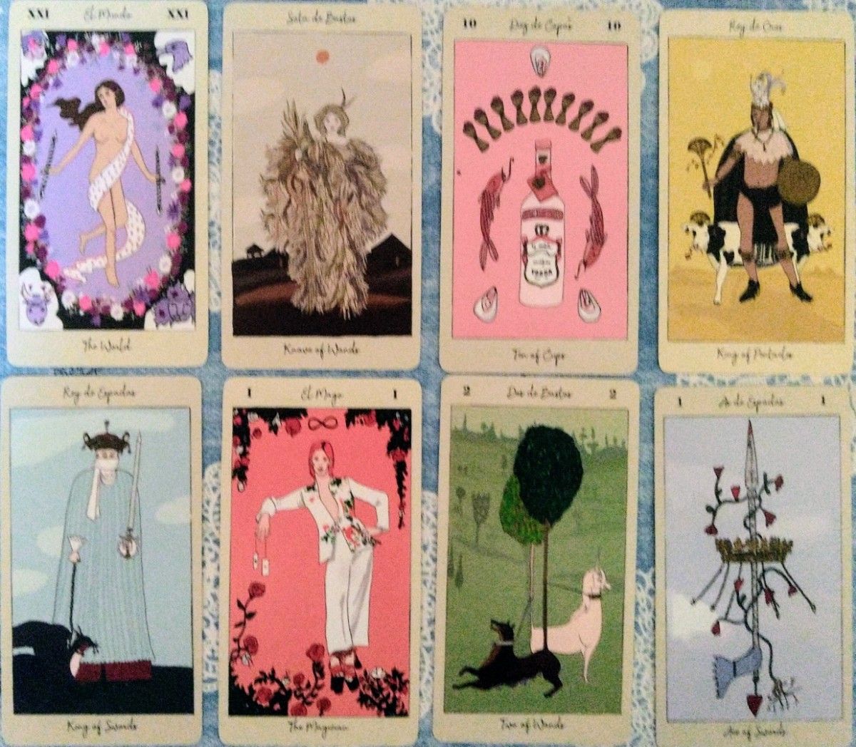 スペインのタロットカード Tarot de carlotydes フルニエ正規品