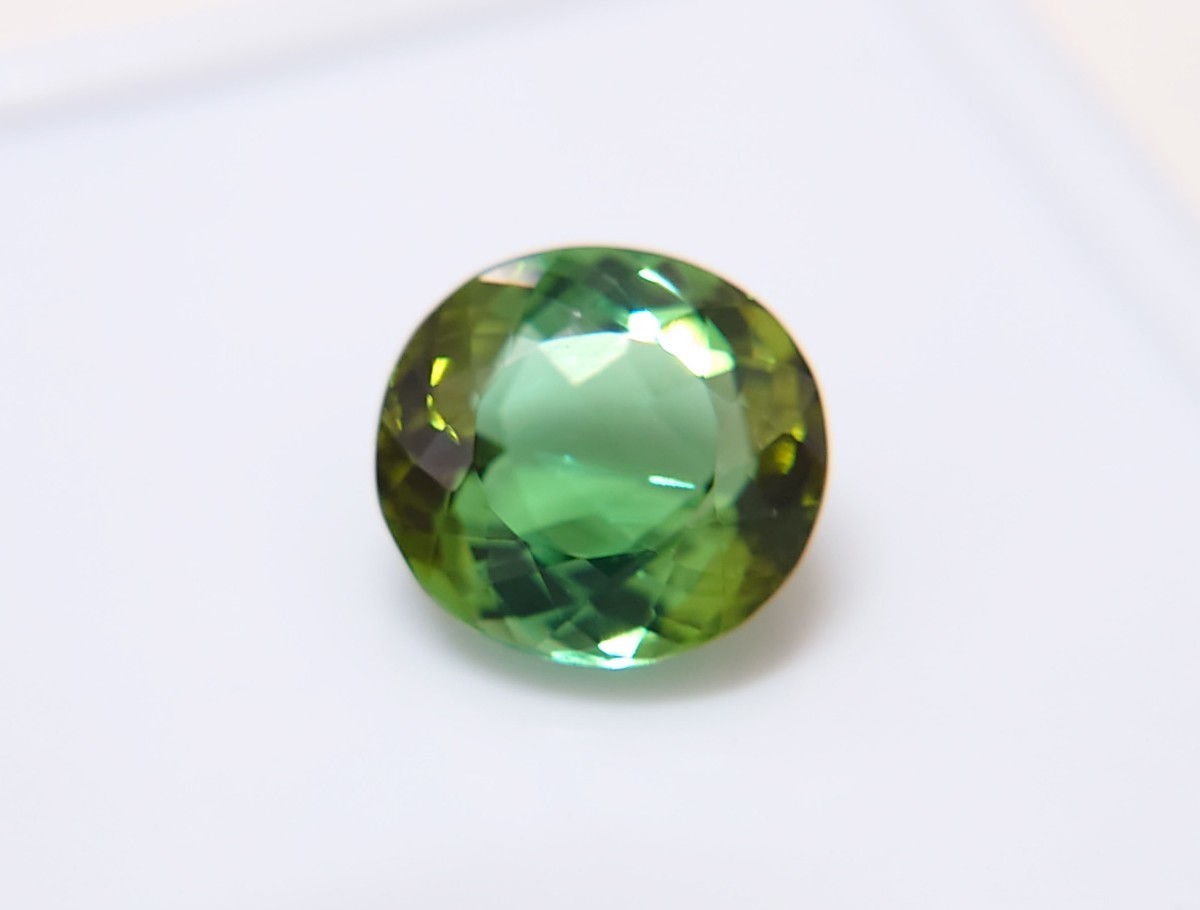 国内発送】 極美品！ バイカラートルマリン 4.13ct ルース（LA-6323