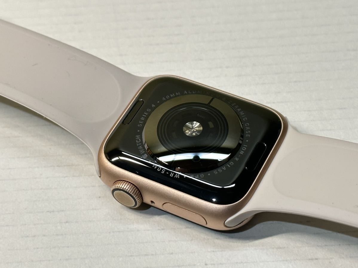 即決 おすすめ Apple watch Series4 ゴールドアルミニウム GPSモデル