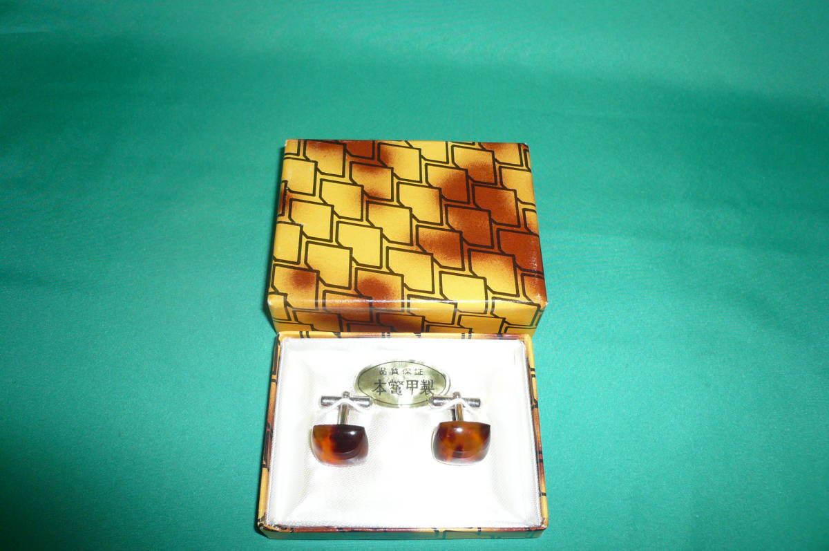  gentleman . equipment goods 6)GW special price genuine article tortoise shell cuffs Washington article approximately ... prohibition. .. use book@ tortoise shell is super valuable goods. 