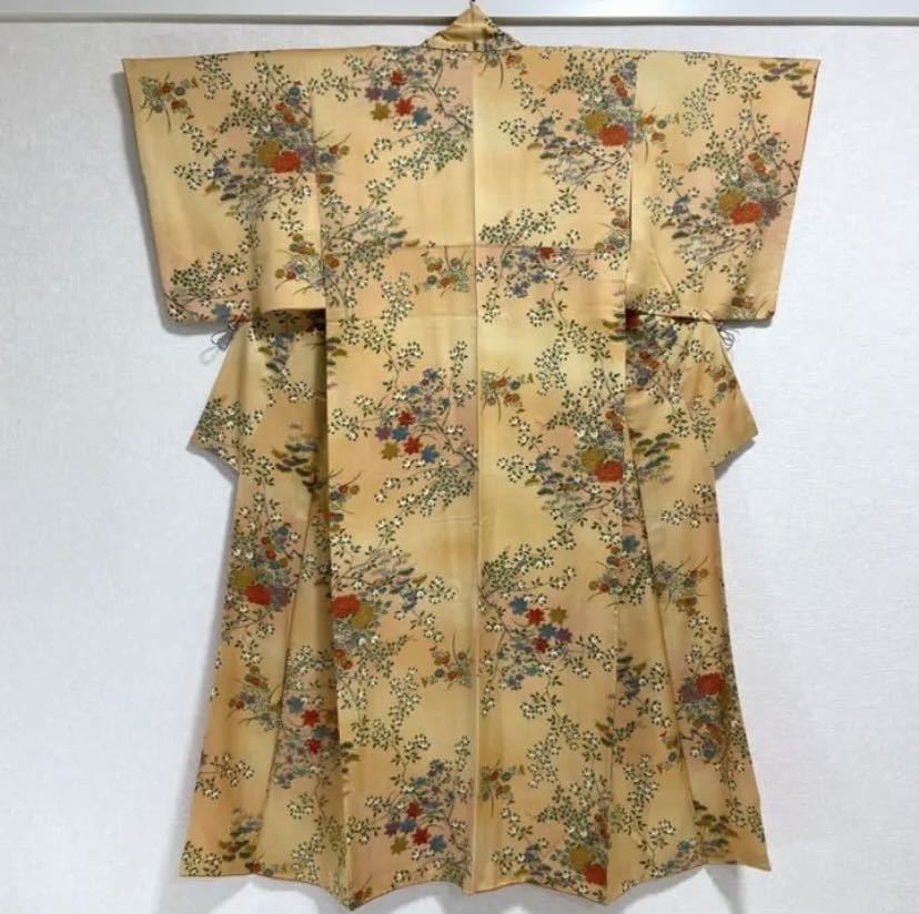 蔵出し極上 やまと謹製 お着物 正絹 袷 グラデーション 草木花模様 和装 和服_画像1