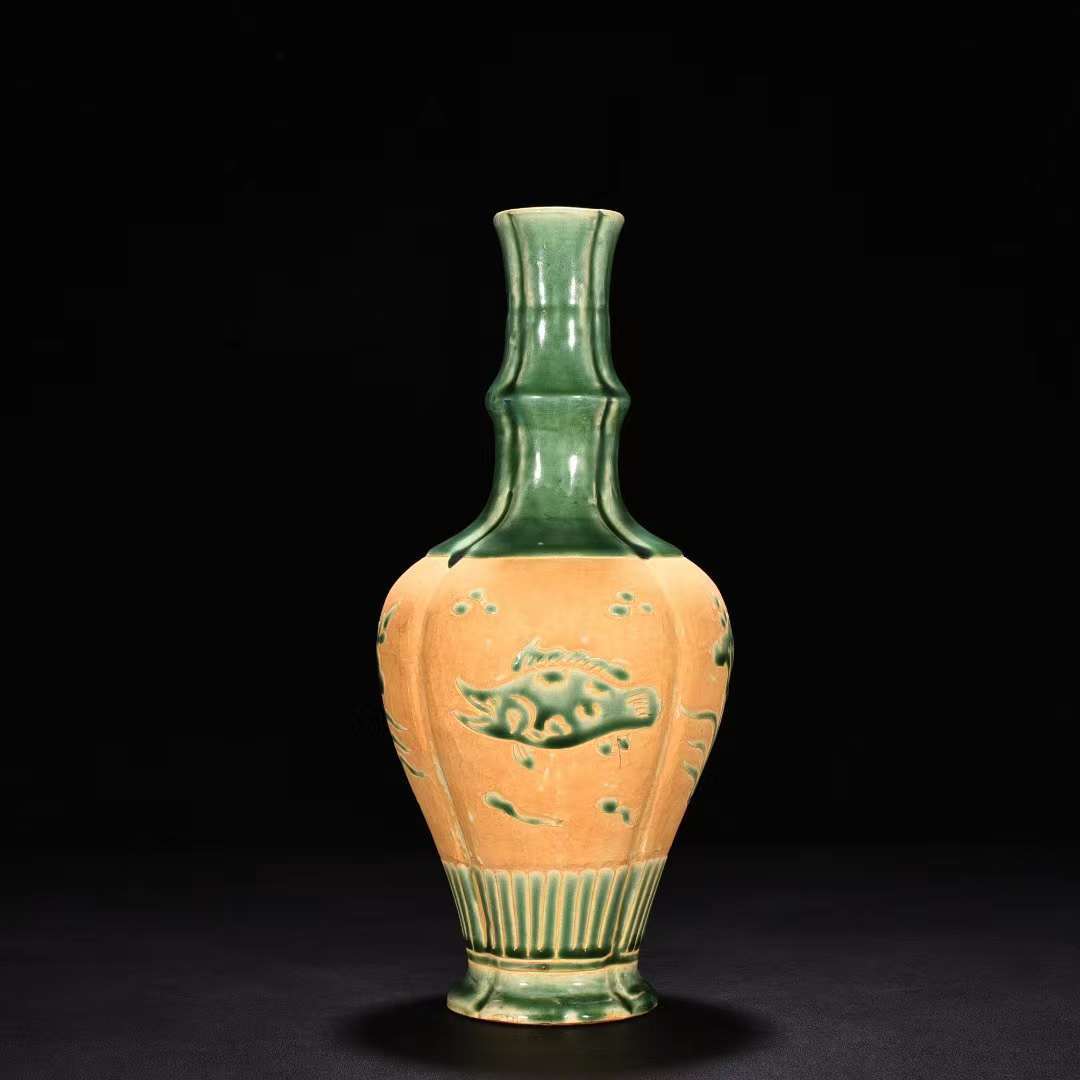 宋時代 吉州窯 刻魚藻紋 刮稜瓶 唐物 中国美術 高さ31.5cm 直径14cm【HB292】