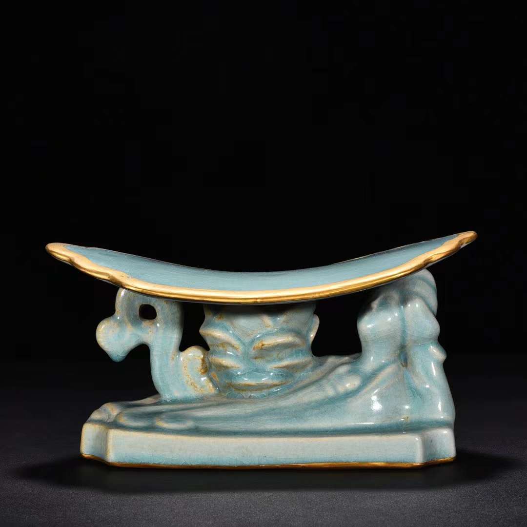 宋時代 汝窯 天青釉 仕女人物文枕 唐物 中国美術 工芸品 高さ12cm 直径24.5cm 【HB481】