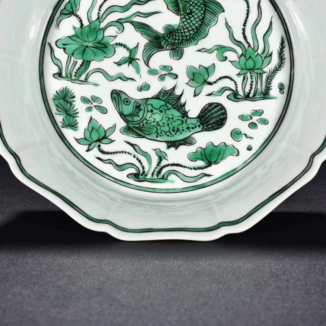 明時代 永樂年製款 緑彩 魚藻文 輪花洗 唐物 中国美術 工芸品 高さ5cm 直径 19.5cm【HB505】_画像8