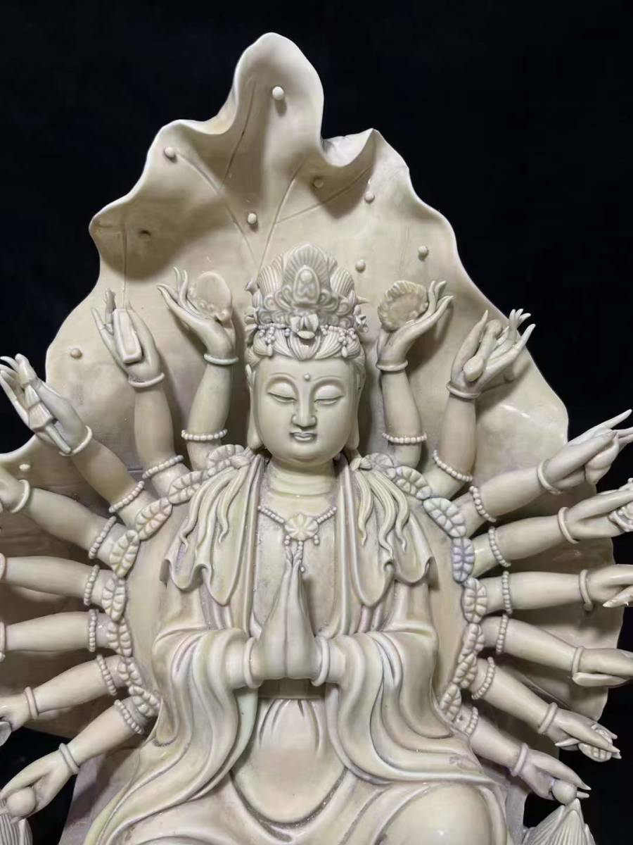 清代 白磁 徳化窯 蓮花千手観音像 仏像 菩薩像 仏教美術 唐物 中国美