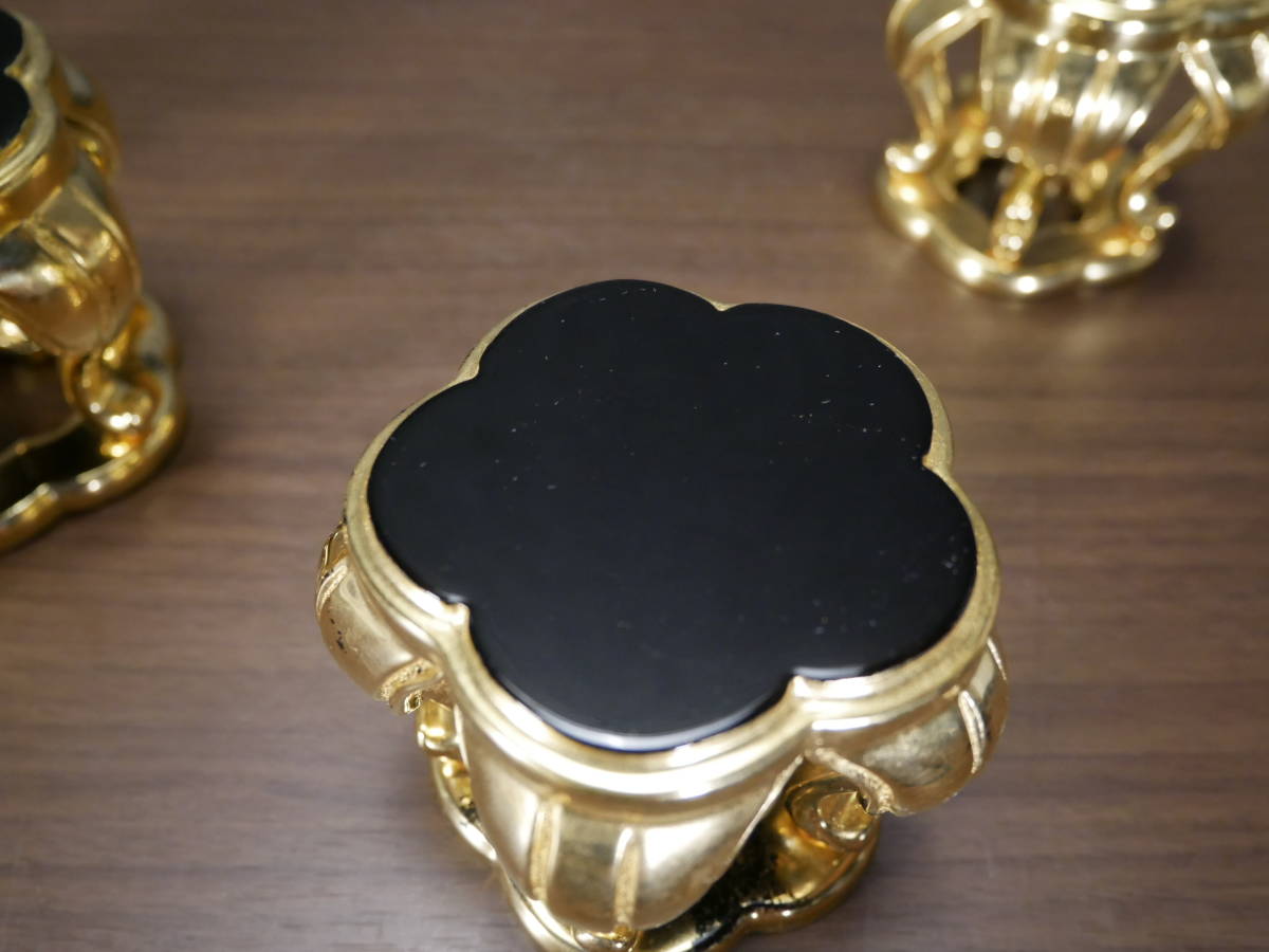 最終値下収集品梅型本金箔の仏器台3つセット高さ7.1㎝幅8㎝4632 最終値下収集品梅型本金箔の仏器台3つセット高さ7.1㎝幅8㎝4632