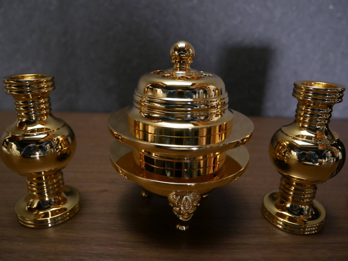 未使用保管品 本金メッキ華鋲と火舎香炉 真鍮製 重目( 未使用保管品 本金メッキ華鋲と火舎香炉 真鍮製 重目(