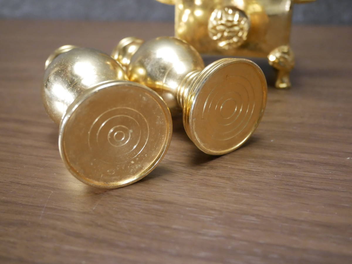 収集品 本金メッキ華鋲と火舎香炉 真鍮製 重目(A2-4) 4602 M 収集品 本金メッキ華鋲と火舎香炉 真鍮製 重目(A2-4) 4602 M