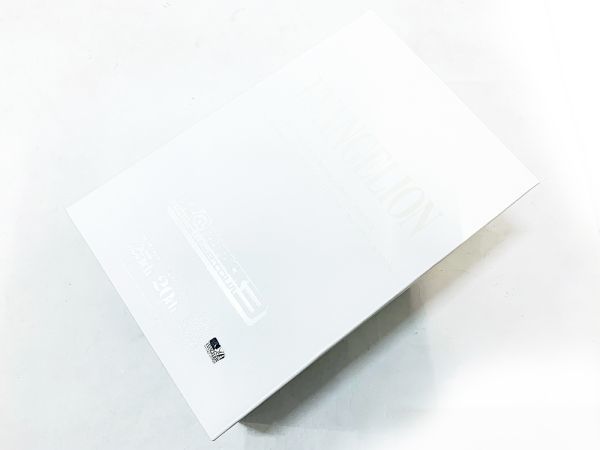 BE@RBRICK エヴァンゲリオン初号機 CHROME Ver.% & % WORLD