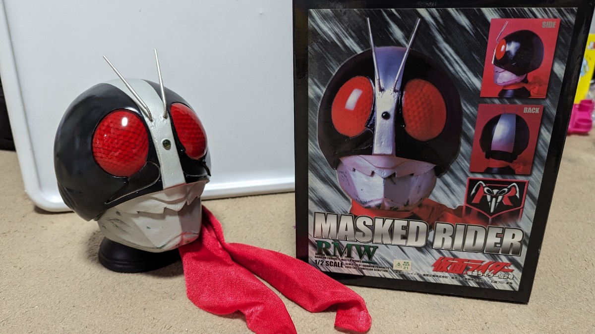 仮面ライダー RMWレインボー造形 1/2スケールマスクフィギュア-