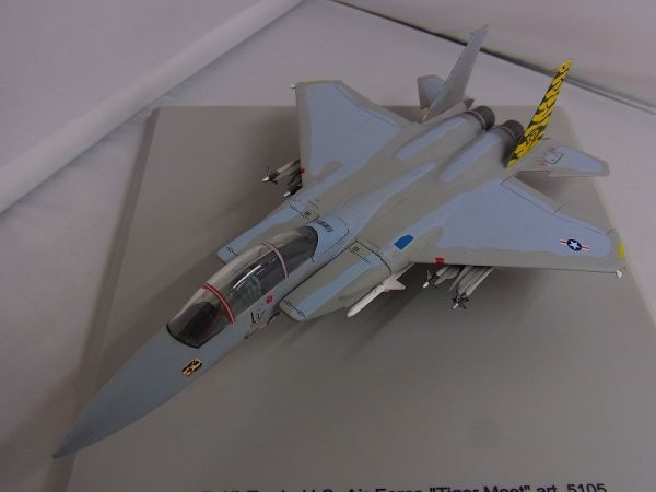 B【 フィギュア 】1/100 メタル アーマーコレクション F-15 Eagle U.S. Air Force Tiger Meet art. 5105 アメリカ空軍 タイガーミート_画像7