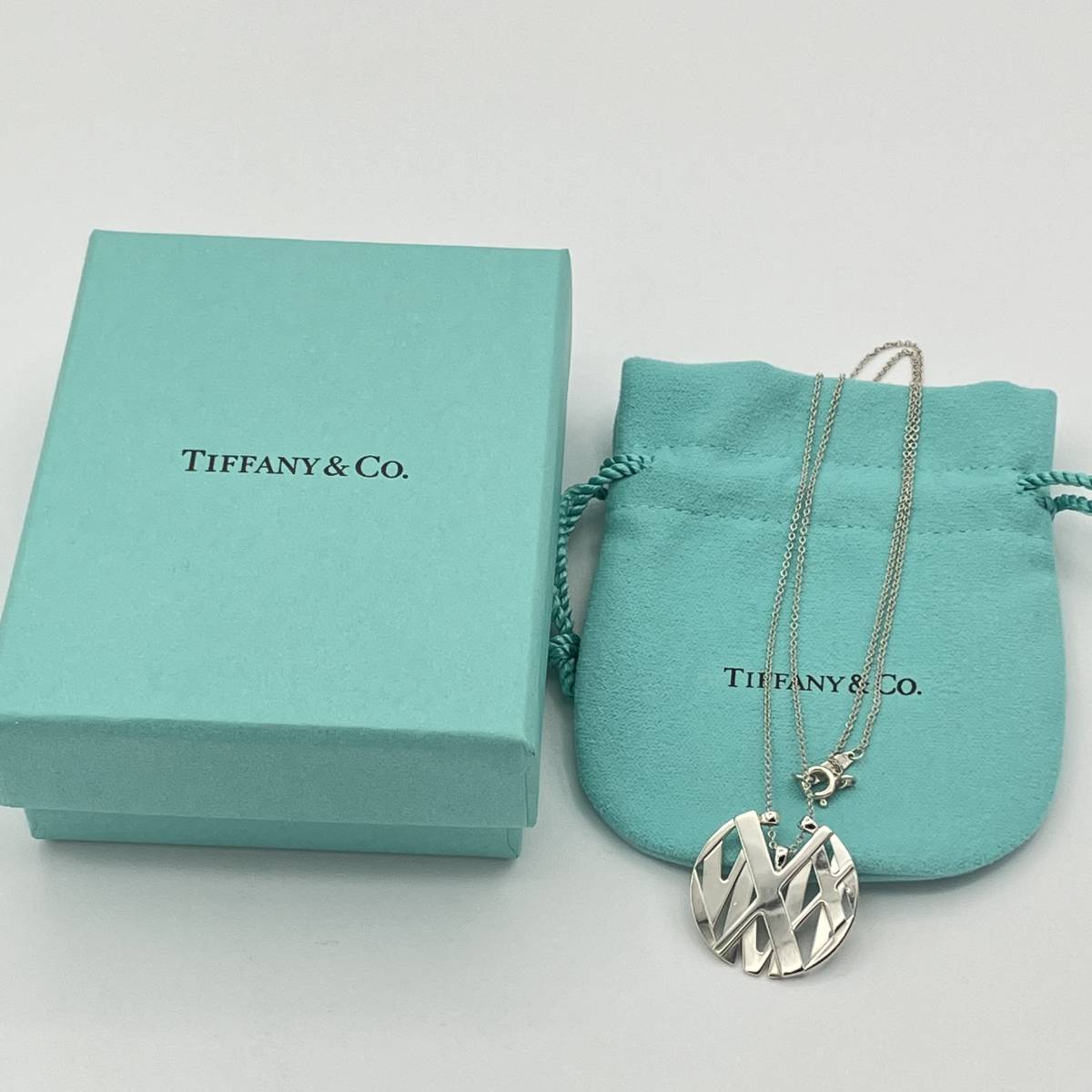 ☆ 希少品 ティファニー アトラス ラウンド サークル メダリオン ネックレス ペンダント シルバー 925 Tiffany Atlas Necklace Pendantの画像4