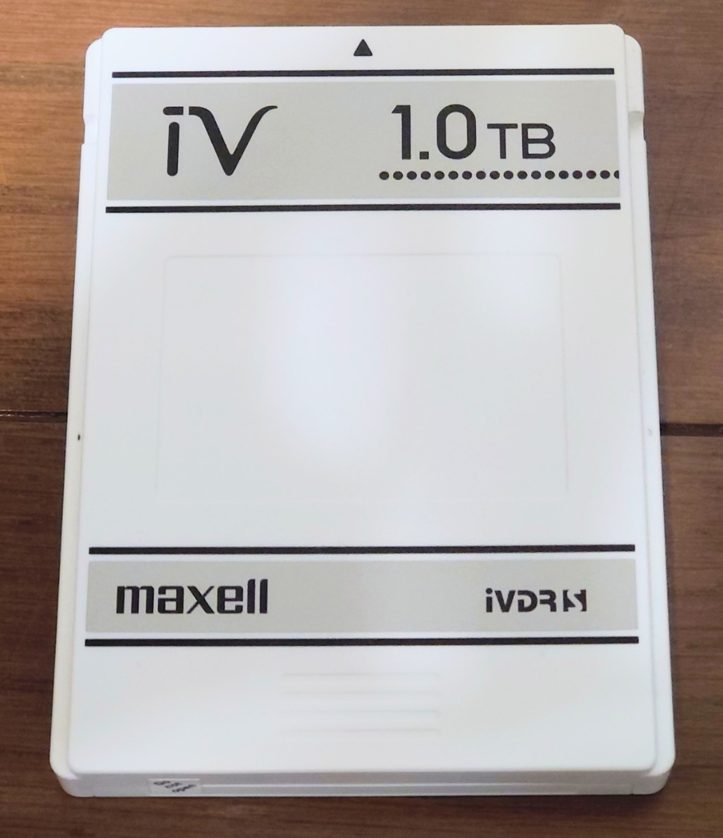 maxell iVDR-S 1TB カセット本体 ハードケース 取説有り マクセル iV