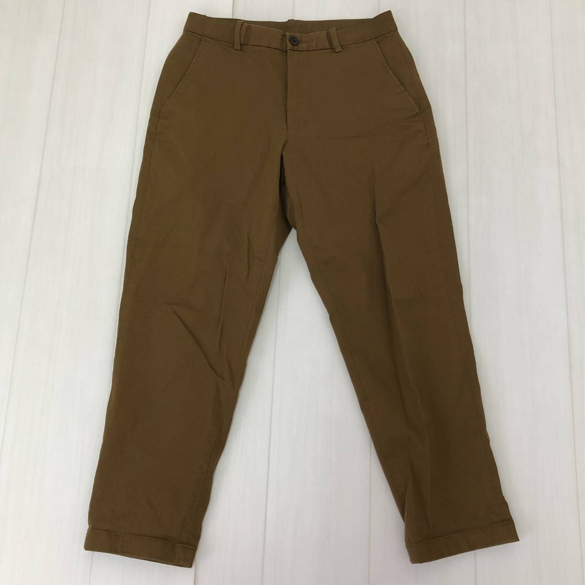 a02501 美品 UNIQLO ユニクロ パンツ ズボン やや厚 シンプル ポケット4つ S 黄土色 無地 メンズ シンプル ベーシックカジュアルスタイル_画像1