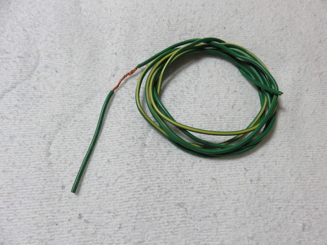  заземляющий провод медь линия .. линия покрытие шелушение .( одна сторона ) длина 2000.2m 200. зеленый .ie Rollei n