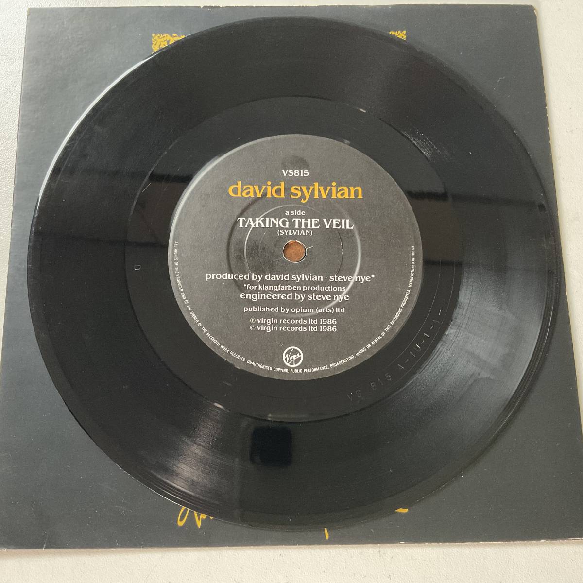 UK ORIGINAL 1986 David Sylvian A Little Girl Dreams Of Taking The Veilレコード 7“ VS815 Robert Fripp Bill Nelson Steve Jansen_画像4