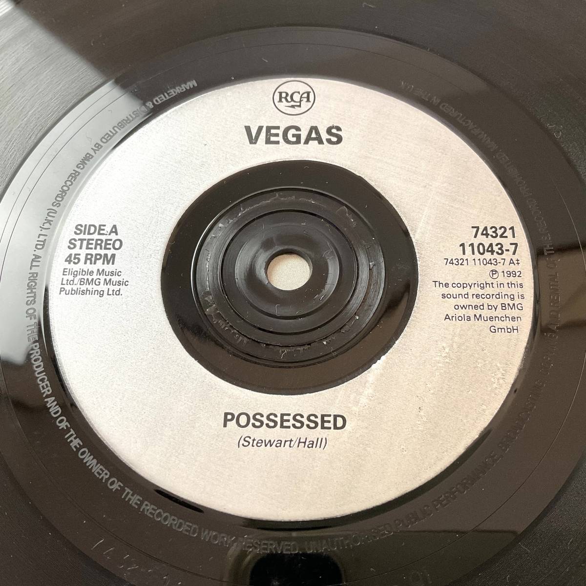 UK ORIGINAL レコード 7“ Vegas TERRY HALL DAVE STEWART Possessed 1992 RCA743211104371/ SPECIALS Eurythmics TOURISTS FB3_画像3