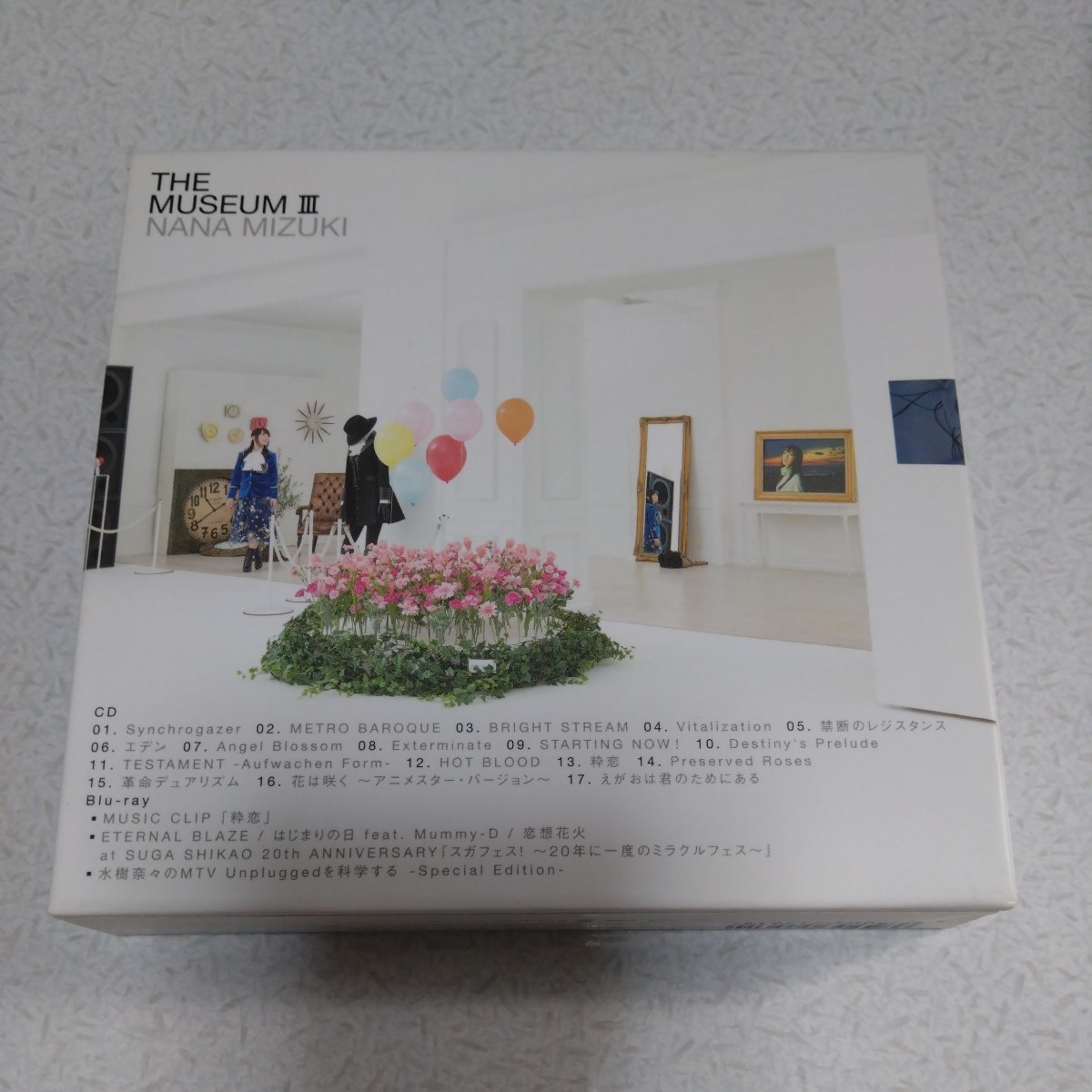 ■水樹奈々ベストアルバム THE MUSEUM III Blu-ray付【中古】_画像2