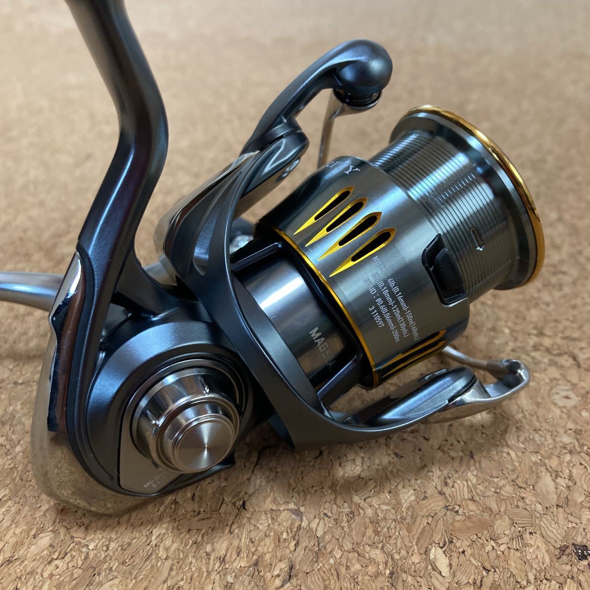 Yahoo!オークション - ダイワ 23 エアリティ LT2500S-DH 未使用 Yahoo!オークション - ダイワ 23 エアリティ LT2500S-DH 未使用