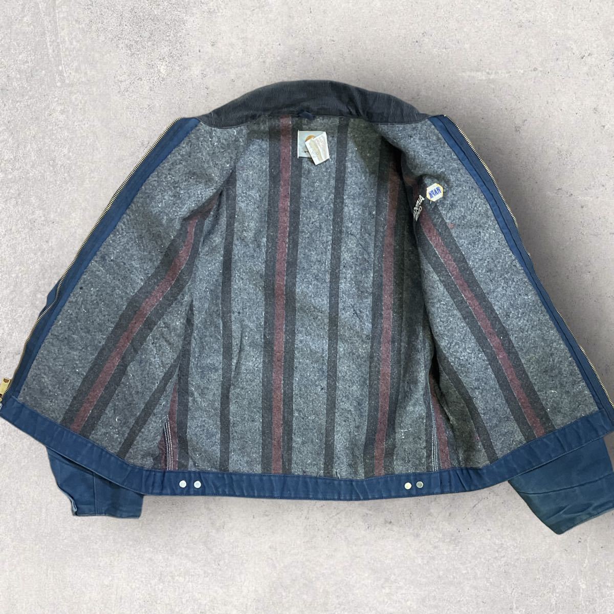 Carhartt カーハート 星形タグ 企業ロゴ ダックデトロイト Carhartt カーハート 星形タグ 企業ロゴ ダックデトロイト
