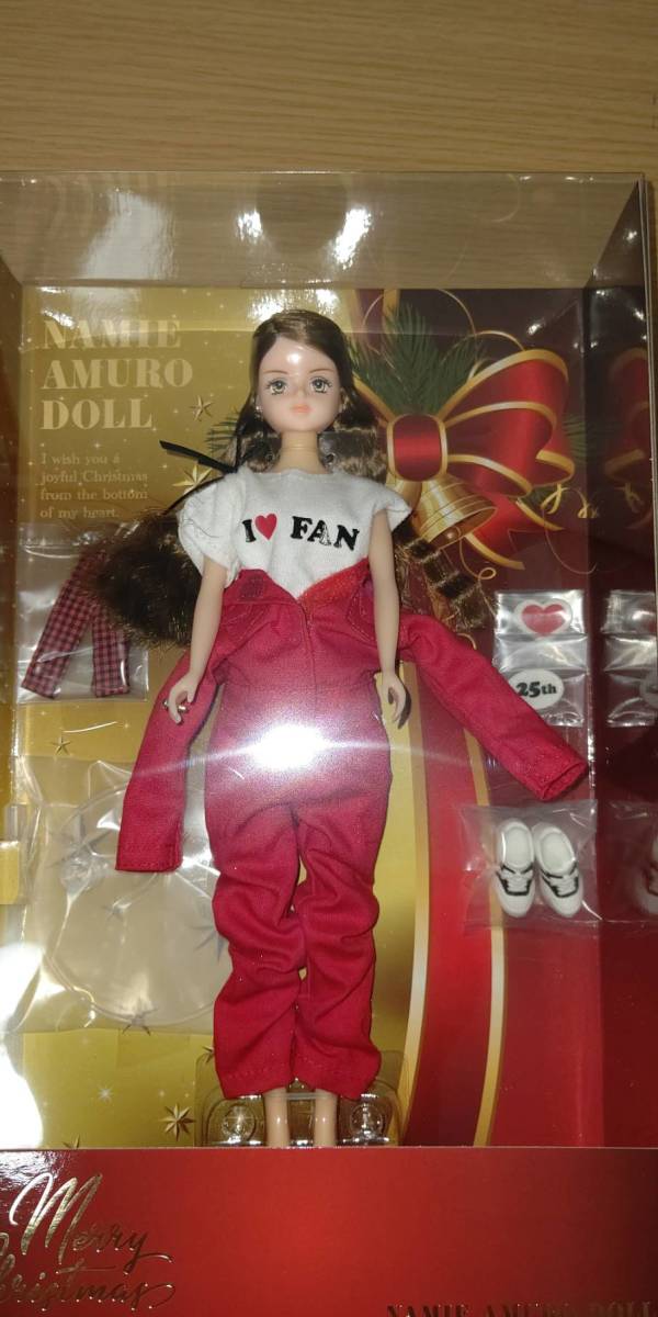 正規品　未開封 安室奈美恵ドール クリスマス　人形　フィギア　着替え人形　タカラトミー　NAMIE AMURO DOLL Showtime 　_画像1