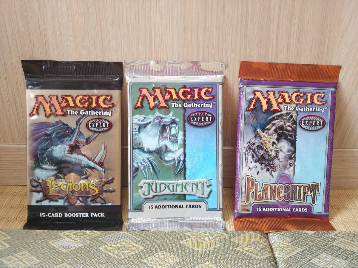 英語版 Magic: The Gathering - New Packs (Legions 2003年 / Judgement 2002年 / Planetshift 2001年) セット　新品未開封　レア