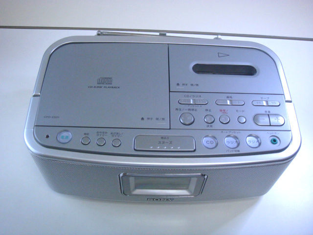 Junk ] SONY CD radio-cassette CFD-E501 (S silver ): Real Yahoo