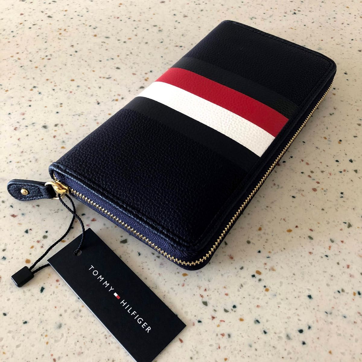 Tommy HILFIGER 大人気 定番 長財布 ユニセックス レディース ネイビー トリコロール ジップアラウンド
