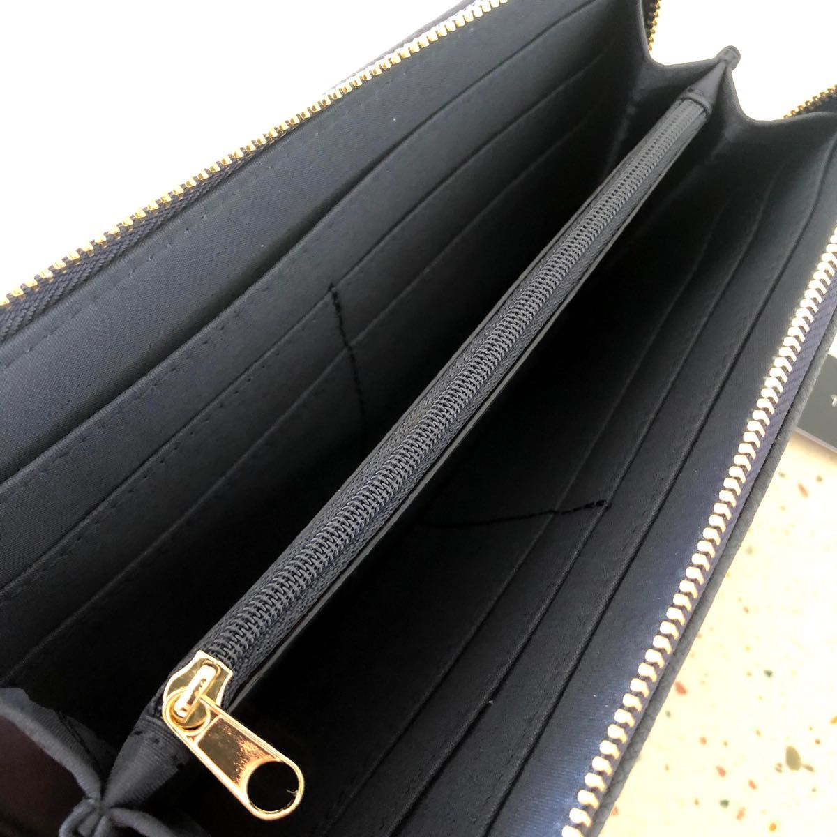 Tommy HILFIGER 大人気 定番 長財布 ユニセックス レディース ネイビー トリコロール ジップアラウンド