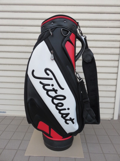 ★超級罕見★粉絲必看!!★美品★日本規格★Titleist★CB 203★緊湊★旅遊設計★球童包★8.5英寸    原文:★超激レア★ファン必見!!★美品★日本仕様★タイトリスト★CB203★コンパクト★ツアーデザイン★キャディーバッグ★8.5インチ