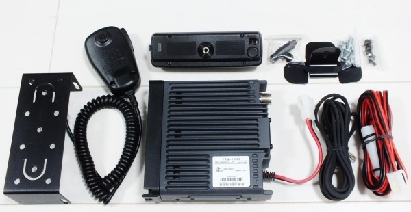 YAESU FTM-100D 144/430MHz帯 デュアルバンド 新スプリアス機 YAESU FTM-100D 144/430MHz帯 デュアルバンド 新スプリアス機