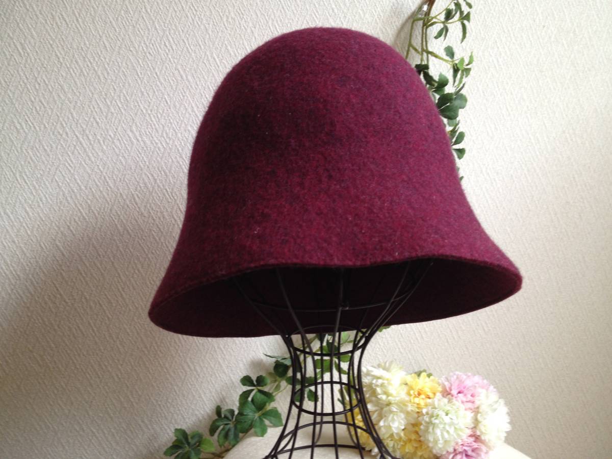 *MATURE HA inset .a- is made in Japan * red purple * wool. free hat 