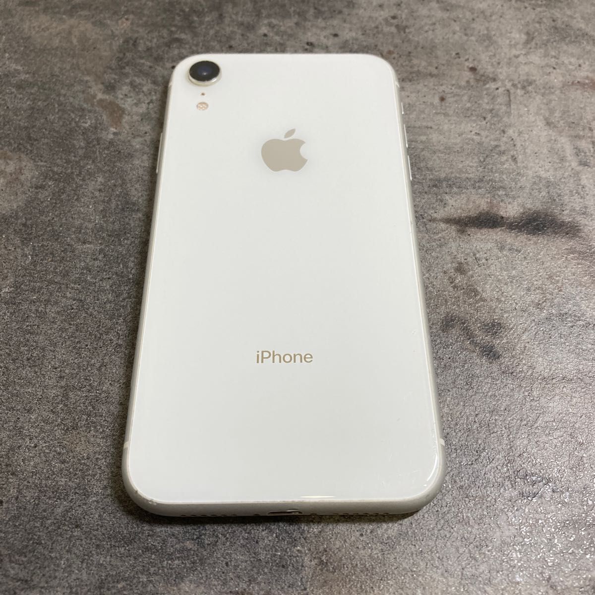 iPhoneXR White 64GB SIMフリー ジャンク-