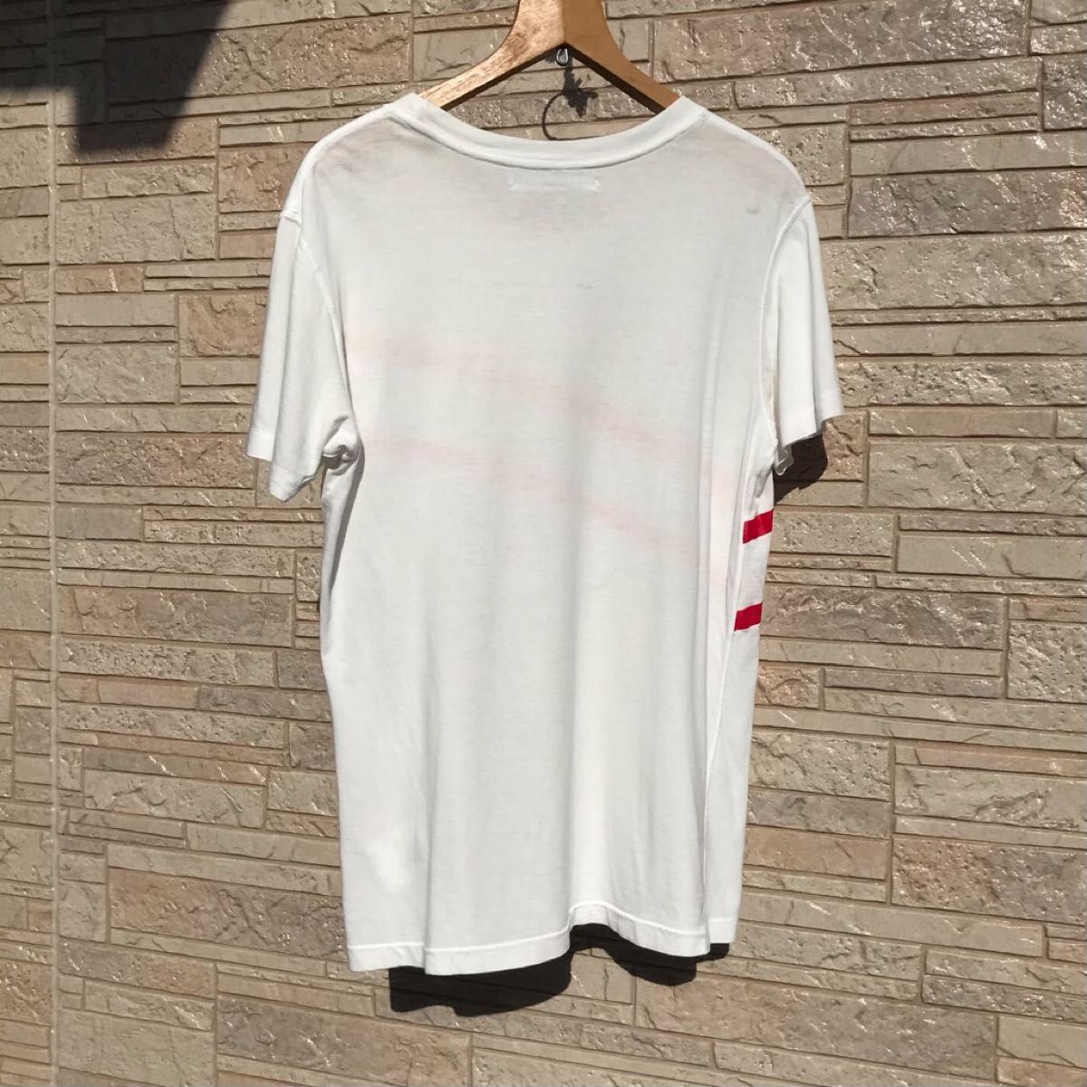 00s　FREQUENCY　日本製　クルーネックT　白Tシャツ　変形ダイアゴナルカット　ラインプリント　極薄手