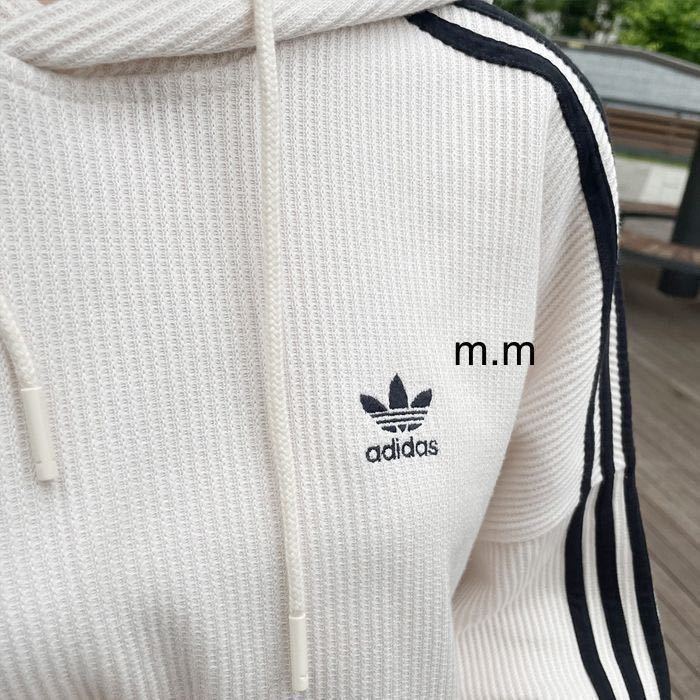 送料無料★アディダスオリジナルス adidas Originals アディカラー クラシックス ワッフル クロップ パーカー 刺繍 L ホワイト レディース