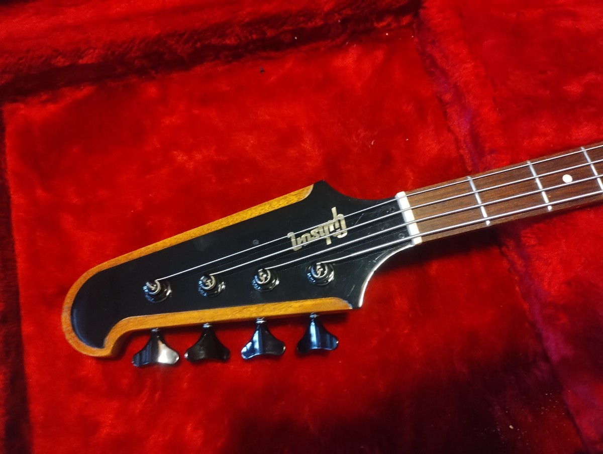 Gibson USA THUNDERBIRD サンダーバード ハードケース付