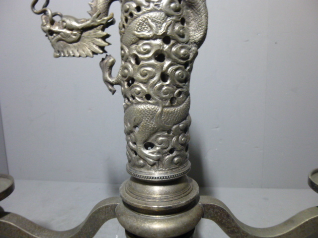 【史】真鍮製 キャンドルスタンド アジアンアンティーク 燭台 回転式 獅子と龍 珍品_画像7