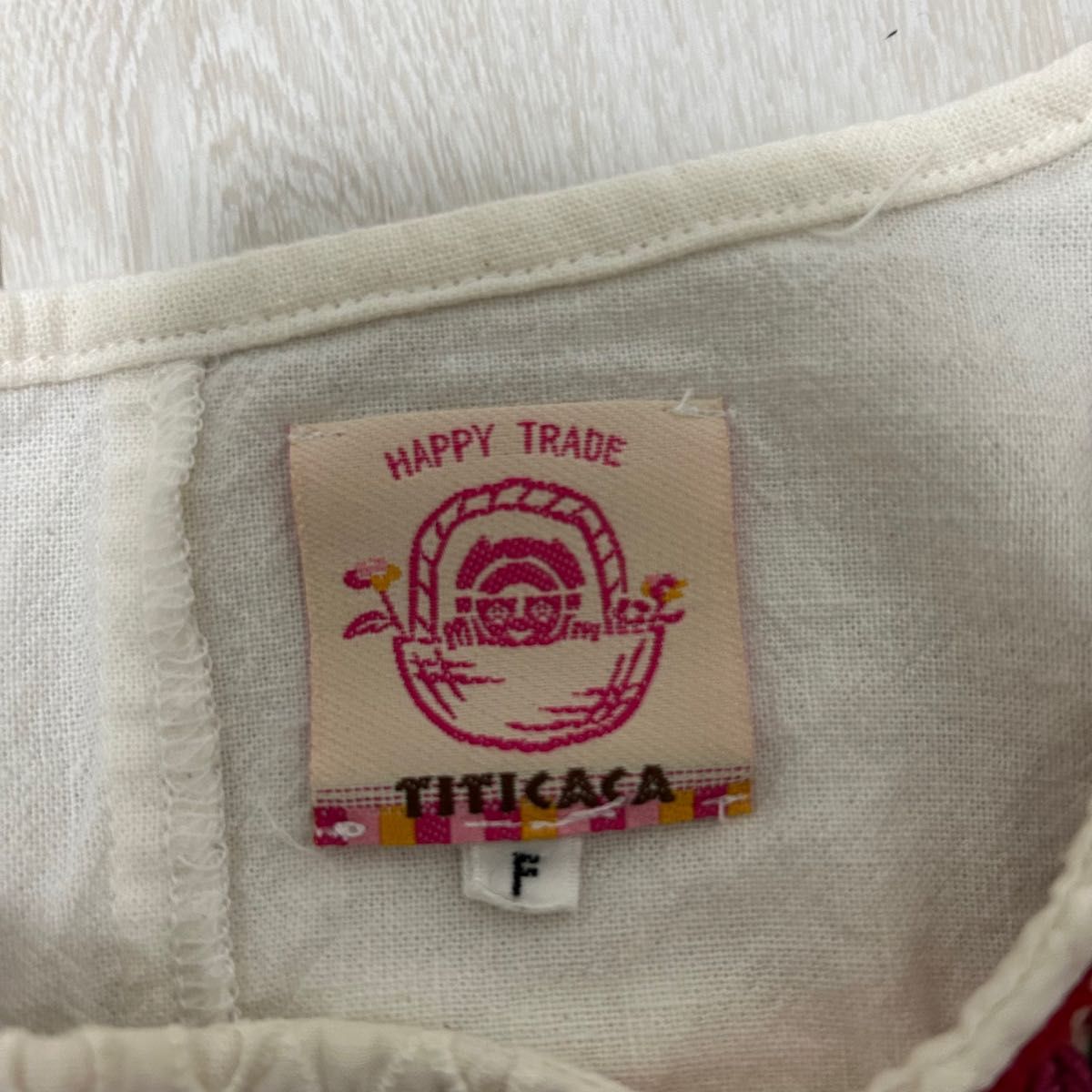 TITICACA ブラウス　チチカカ　フリーサイズ　刺繍　花　コットン　綿　レディース　美品　チュニック　半袖　トップス　